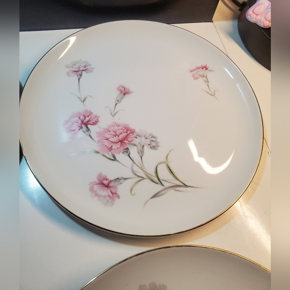 Royal Coart Fine China , Japan, Pink Cornation, Gold Trim,Dinner plates,set of 4 - Picture 4 of 9